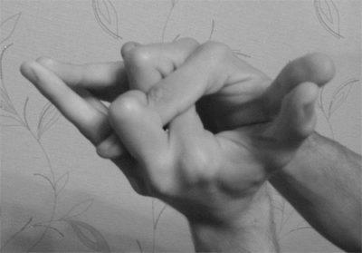 Обязательно выучите эти мудры, помогающие от головной боли Обязательно выучите эти мудры, помогающие от головной боли