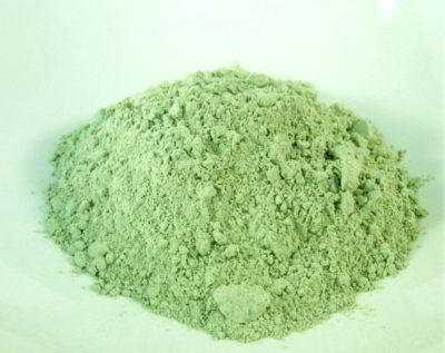 Зеленая глина для лица