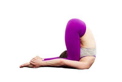 Поза Карнапидасана: мощное упражнение для восстановления и омоложения позвоночника Поза Карнапидасана: мощное упражнение для восстановления и омоложения позвоночника