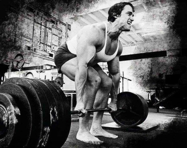 Становая тяга: техника выполнения