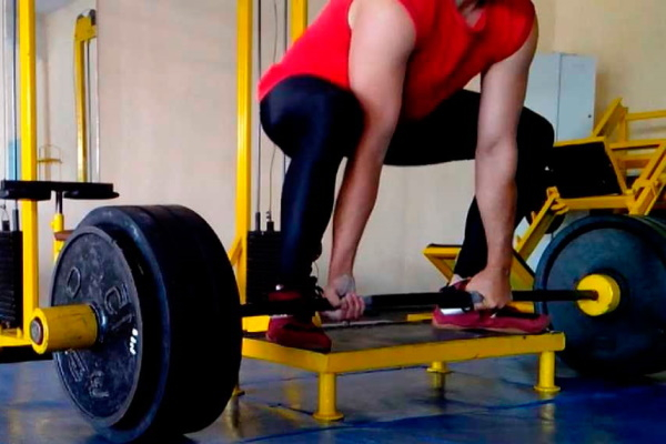 Становая тяга сумо. Техника, какие мышцы работают Становая тяга сумо. Техника, какие мышцы работают