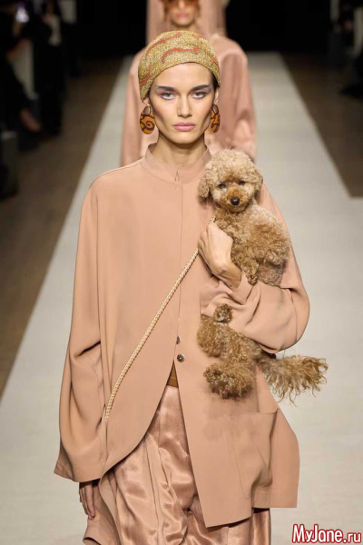 Лучшие тенденции макияжа наступающего 2025 года Лучшие тенденции макияжа наступающего 2025 года