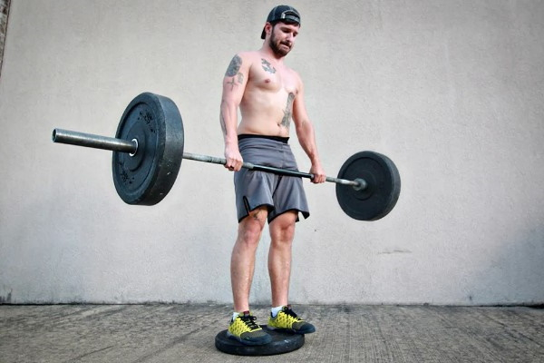 Становая тяга сумо. Техника, какие мышцы работают Становая тяга сумо. Техника, какие мышцы работают