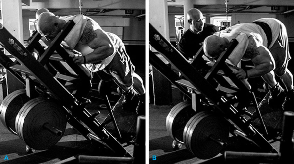 Обратные гакк приседания