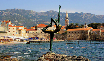 Асана месяца: Натараджасана Асана месяца: Натараджасана