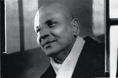 Мощное укрепление тела и духа – Шивананда йога для всех