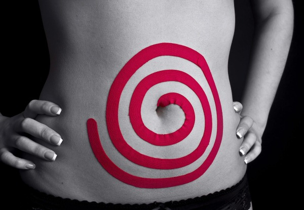 Тейпирование живота и боков для похудения. Схема, как делается, фото, результаты Тейпирование живота и боков для похудения. Схема, как делается, фото, результаты