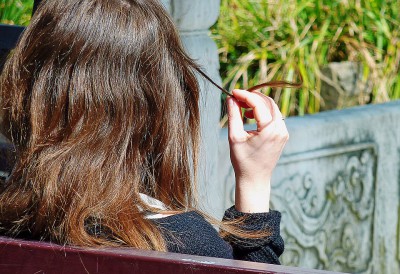 Стрижка горячими ножницами Стрижка горячими ножницами