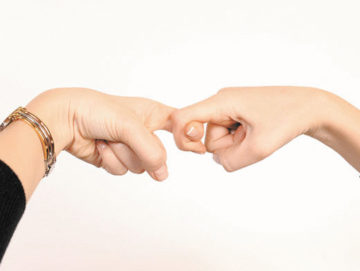 Какие делать мудры для лечения печени и желчного пузыря? Какие делать мудры для лечения печени и желчного пузыря?